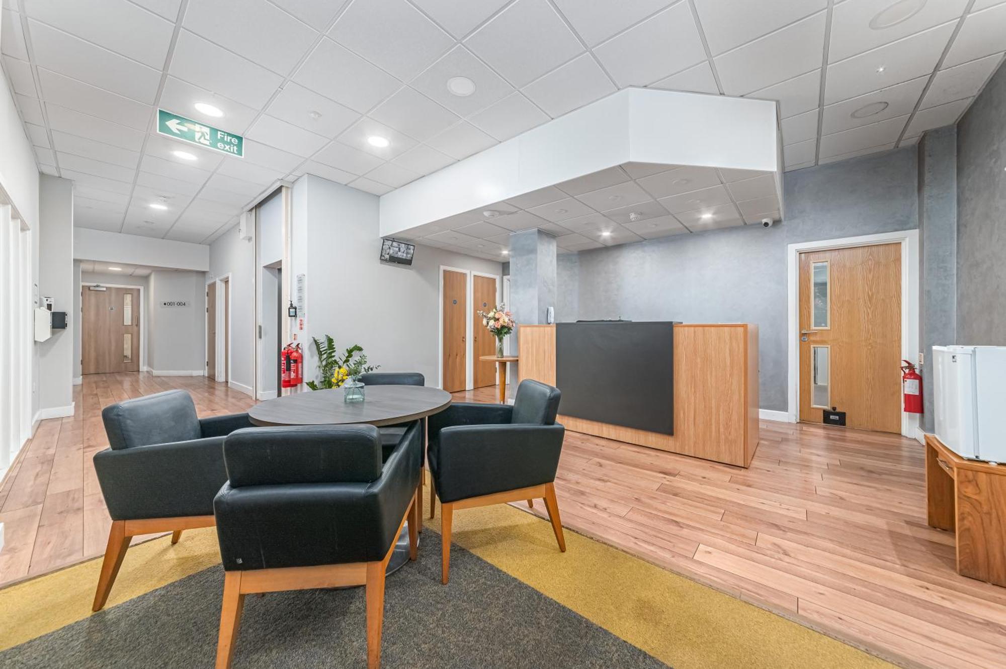Hq Aparthotel Farnborough Farnborough  Eksteriør bilde