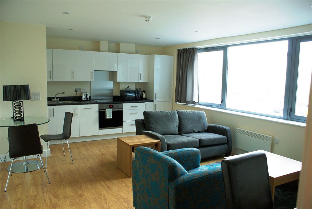 Hq Aparthotel Farnborough Farnborough  Eksteriør bilde